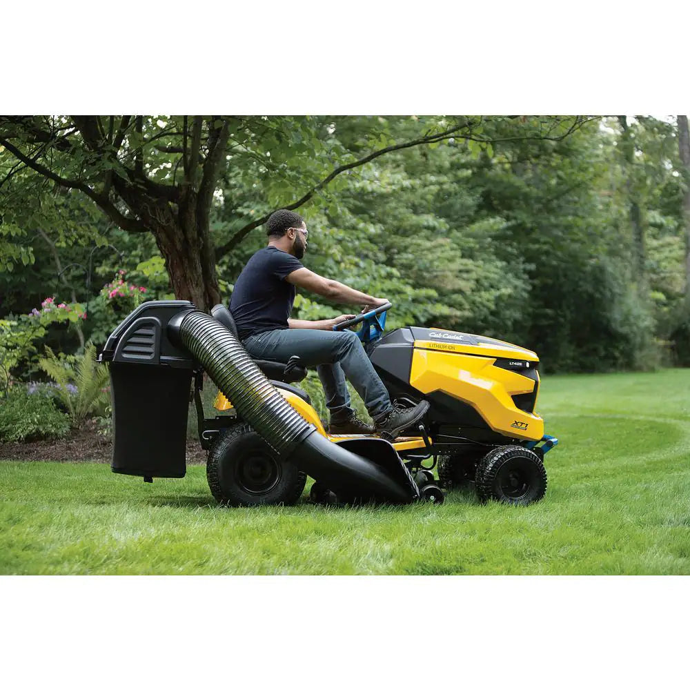 Cub Cadet XT1 Enduro LT 42-Inch 56-Volt MAX 60 Ah Lithium-Ion Electric Drive Cordless Riding Lawn Tractor