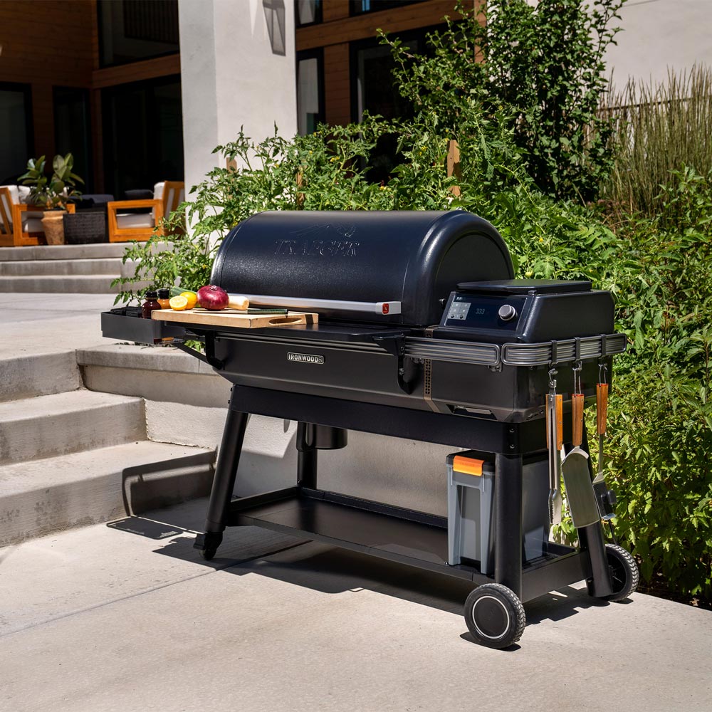 Traeger Ironwood XL Series Wood Pellet Grill Smoker BBQ